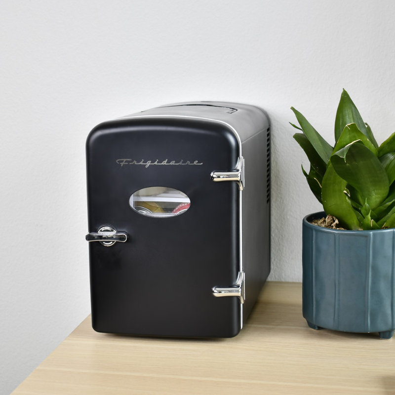 Frigidaire mini fridge retro 9 can top